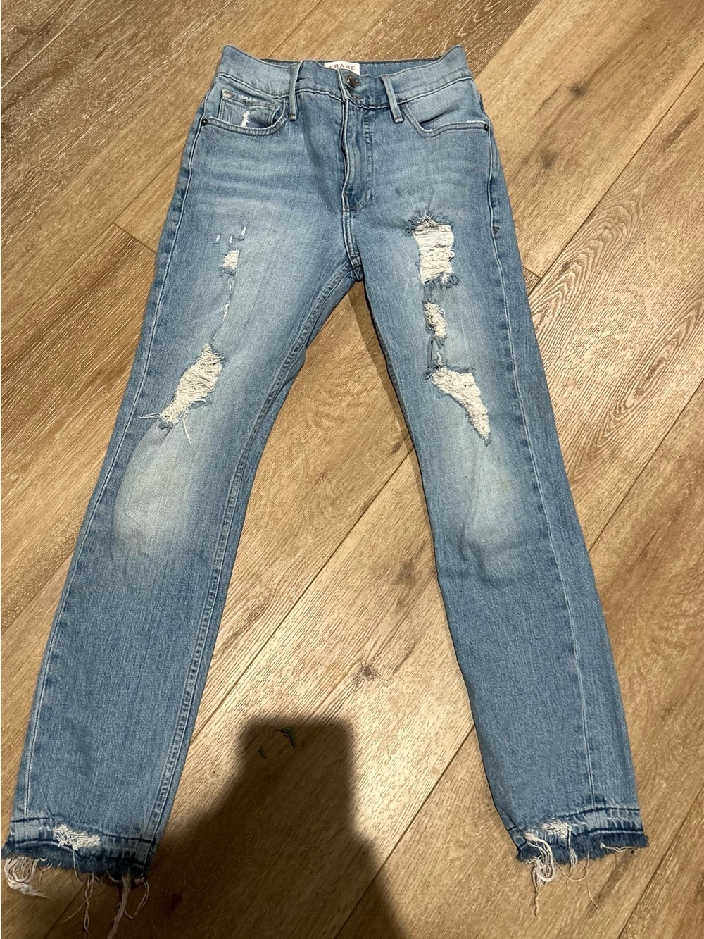 Frame Le Sylvie Slendor Straight Jeans